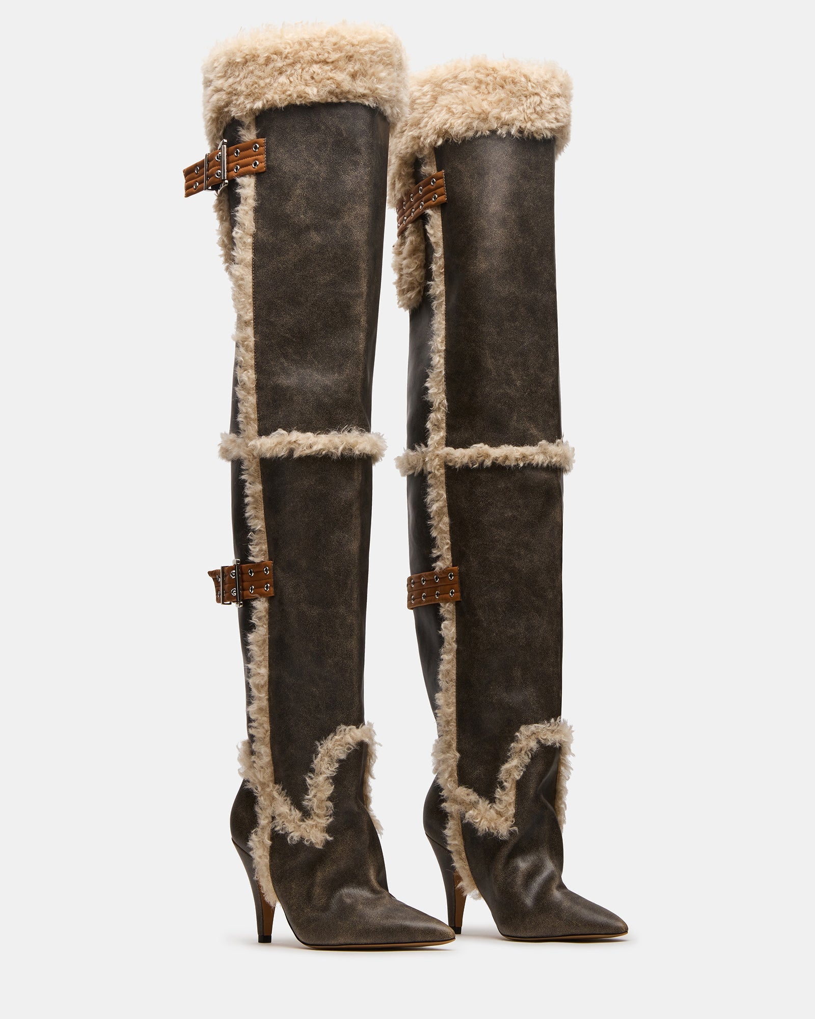 BADDIE FAUX FUR BROWN DISTRESSED